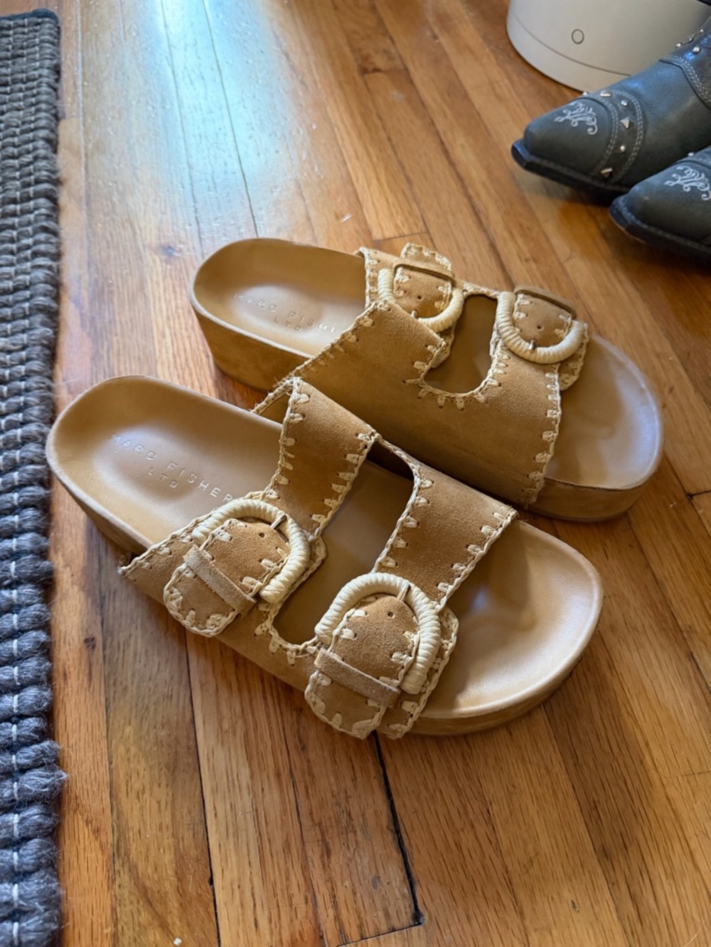 Marc Fisher LTD Stitched Slides